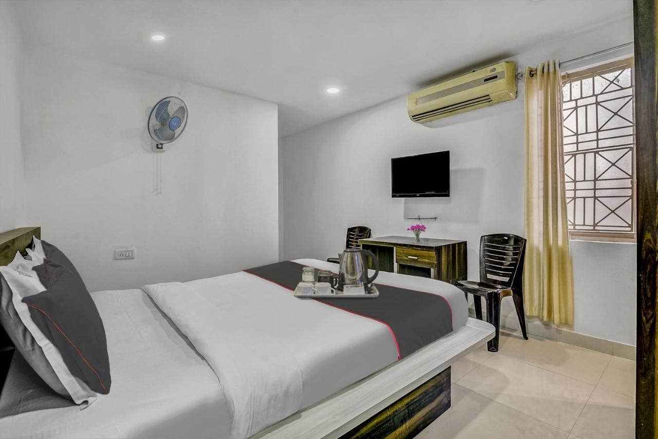 Hotel Sai Town House Mangalore Esterno foto